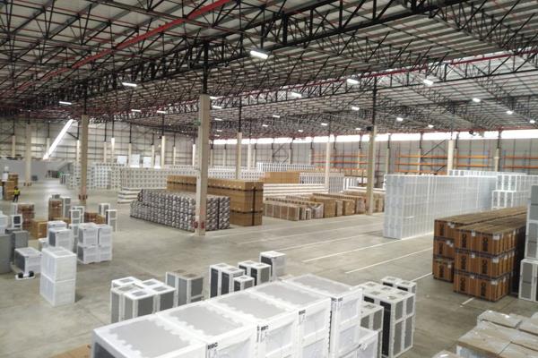 25 700  m² Industrial space