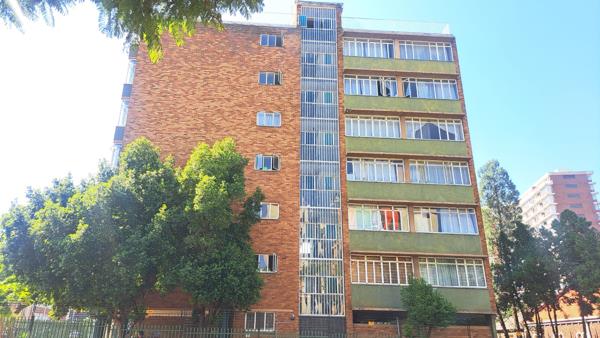 1.5 Bedroom Apartment