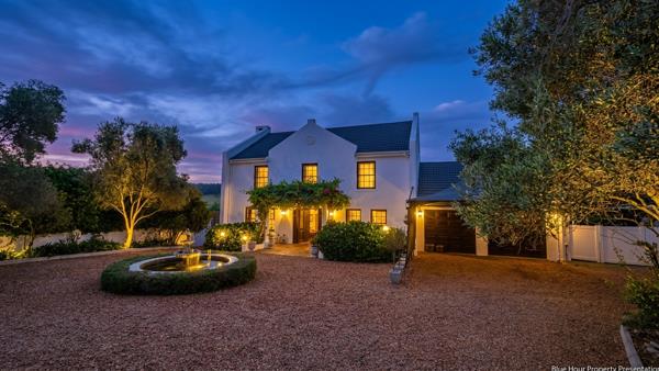 5 Bedroom House