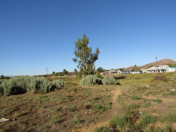 7 436 m² Land