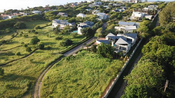 1 761 m² Land