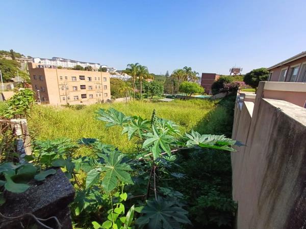 1 088 m² Land