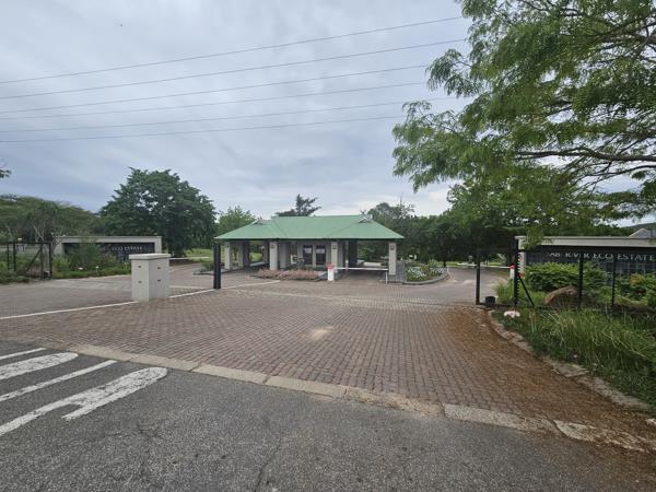 1 487 m² Land