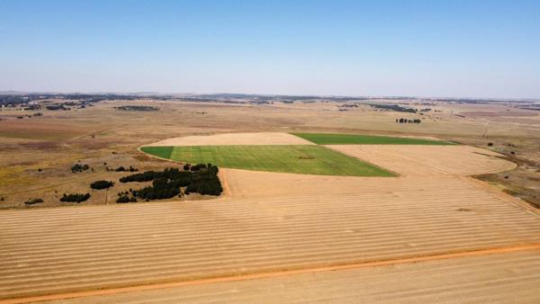 2 050 ha Farm