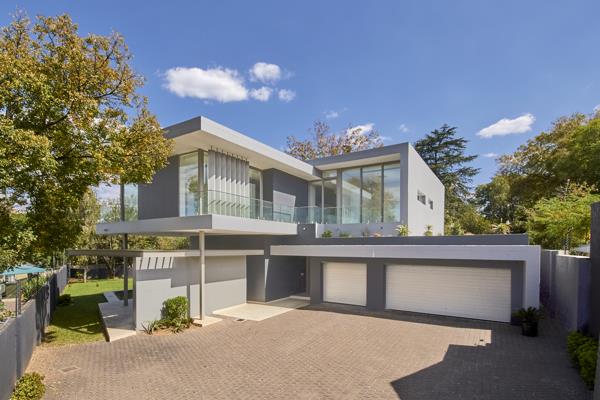 5 Bedroom House
