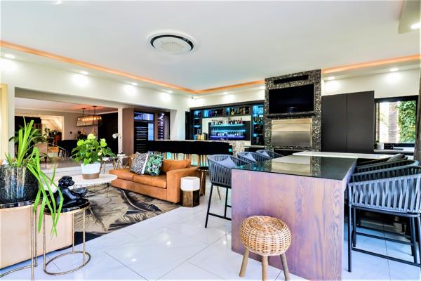 6 Bedroom House