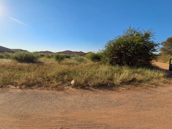 1 297 m² Land