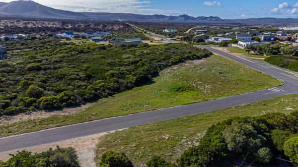 6 107 m² Land