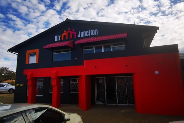 282  m² Commercial space