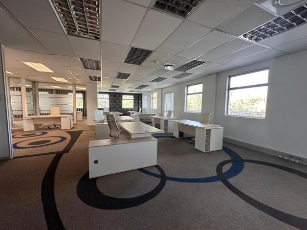 349 m² Commercial space