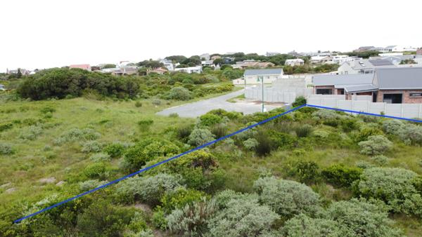 697 m² Land