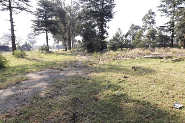 1 365 m² Land