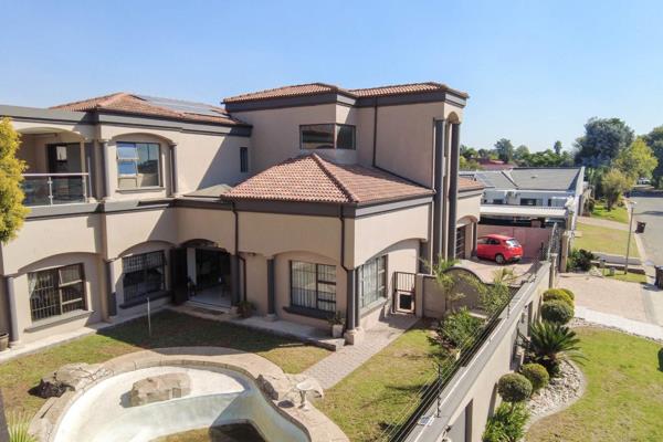 5 Bedroom House