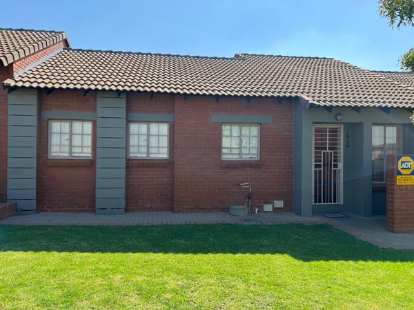 2 Bedroom Simplex