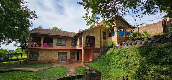 6 Bedroom House