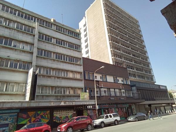 979 m² Commercial space