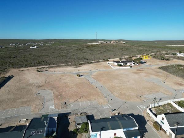 476 m² Land
