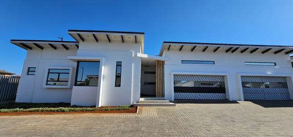 4 Bedroom Townhouse