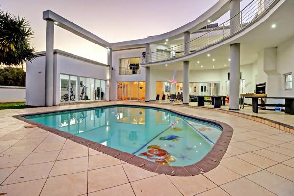 5 Bedroom House