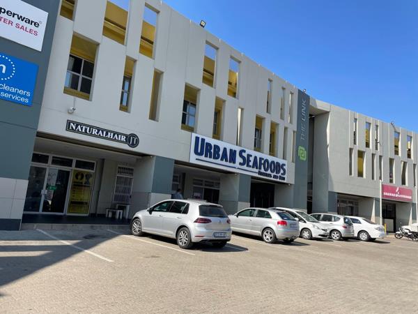 429  m² Retail Space