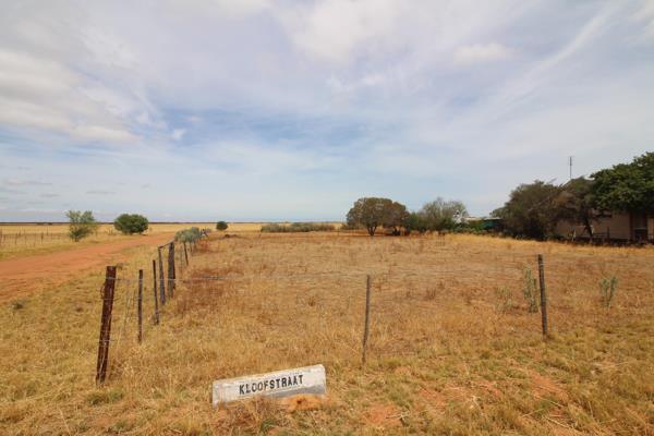 1 487 m² Land