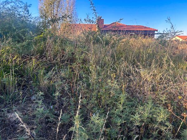 457 m² Land