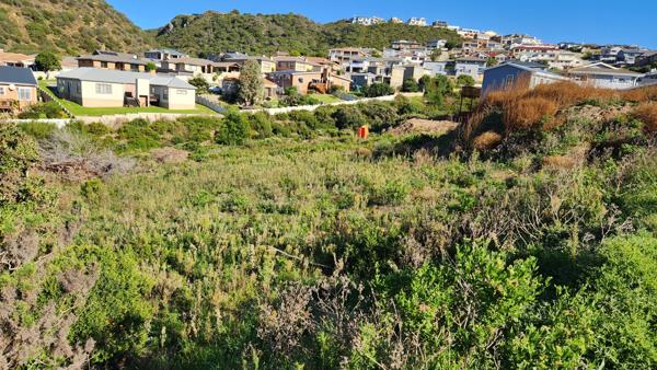 805 m² Land