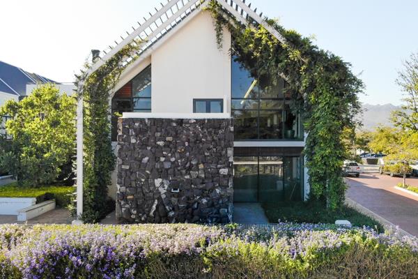 16  m² Office Space