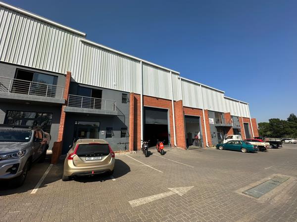 322  m² Industrial space