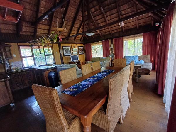 230  m² Commercial space