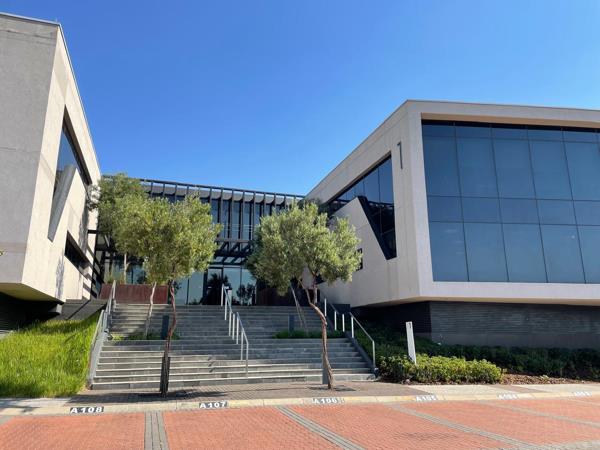 236 m² Commercial space