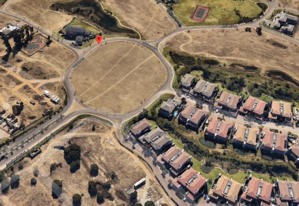 9 436 m² Land