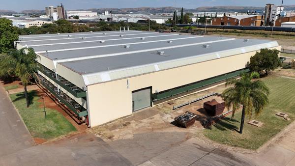 6 366 m² Industrial space