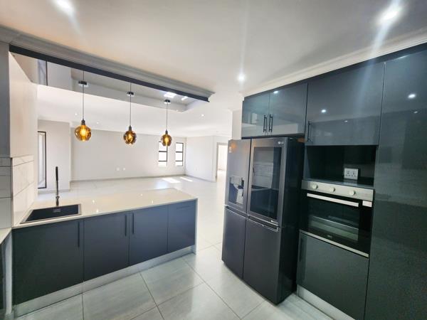 4 Bedroom Townhouse