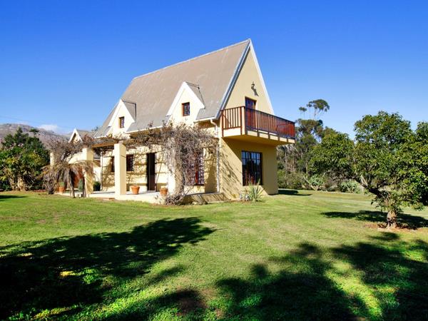 2 Bedroom House