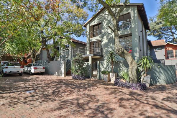 854  m² Commercial space