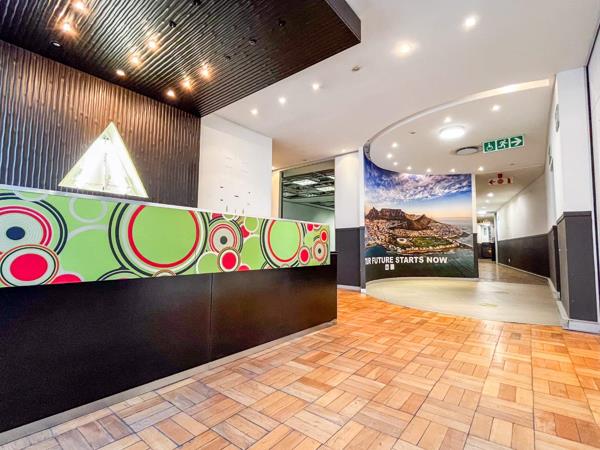 657  m² Office Space