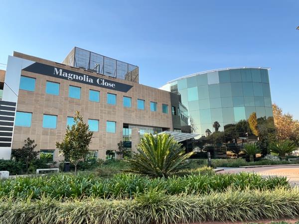 1 360 m² Commercial space