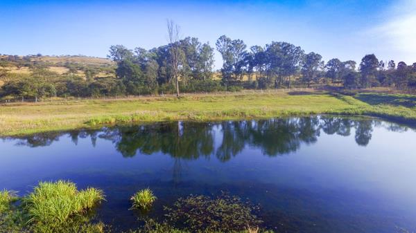 2 500 m² Land