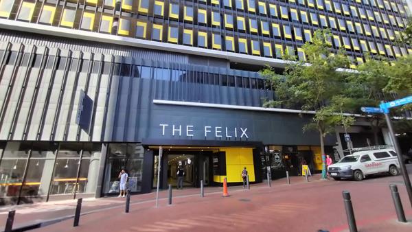 274 m² Office Space