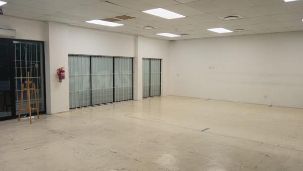 60  m² Commercial space