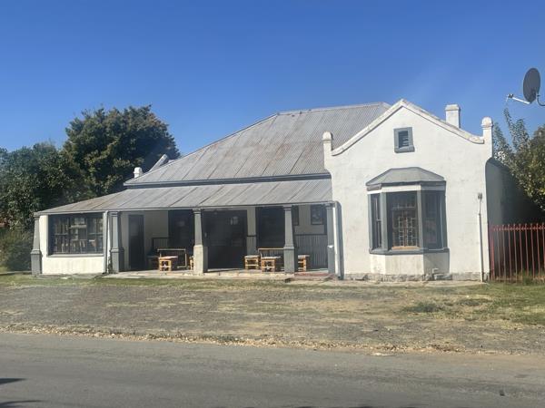 258  m² Retail Space