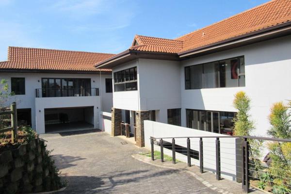 6 Bedroom House
