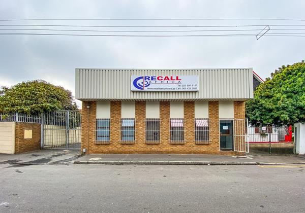 495  m² Commercial space