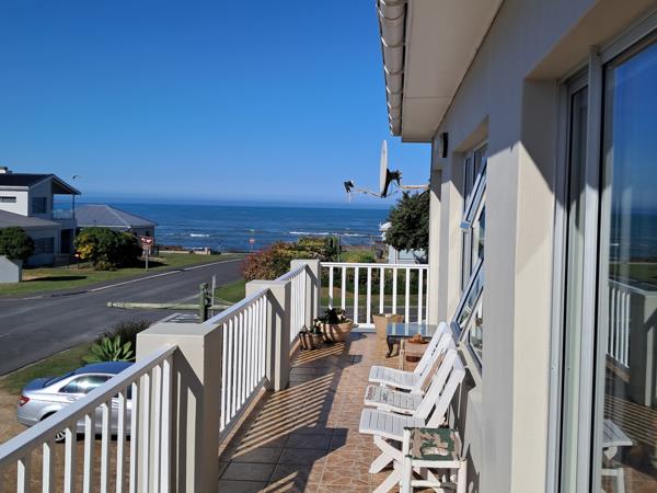 350  m² Commercial space