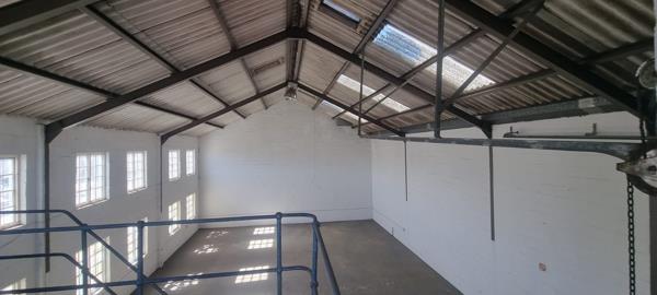 175  m² Industrial space