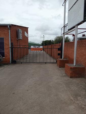 205 m² Industrial space