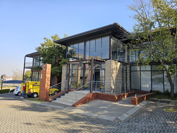 494  m² Commercial space