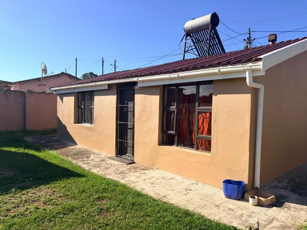 2 Bedroom House