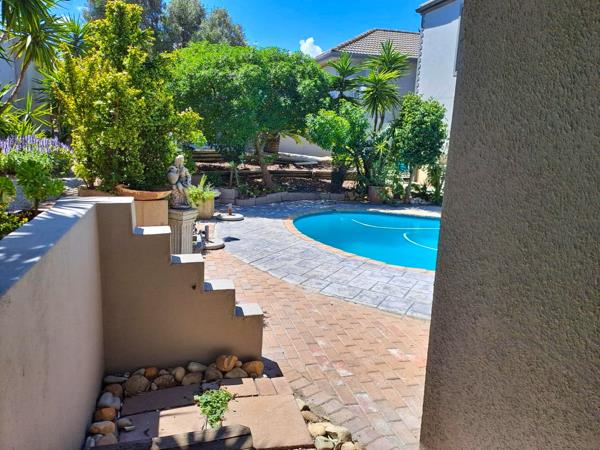 2 Bedroom Garden Cottage